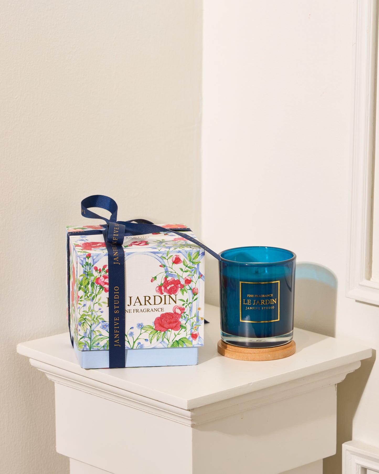 Scented candle - LE JARDIN - Lemon Garden